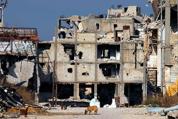 Cuộc nội chiến Syria bắt đầu bùng nổ vào năm 2011, với các cuộc giao tranh ác liệt giữa lực lượng chính phủ Damascus và phe đối lập cùng các tổ chức khủng bố như phiến quân IS.