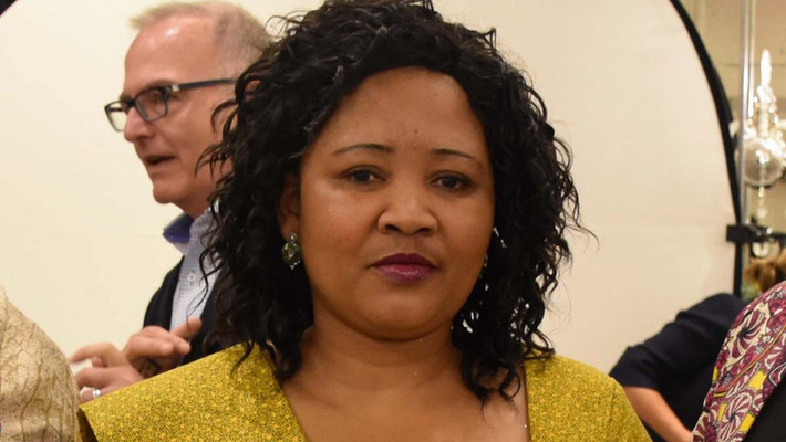 Bà Maesiah Thabane bị giam giữ qua đêm sau khi ra trình diện trước cảnh sát vào ngày 4/2. Ảnh: BI.