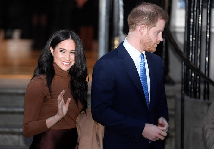 Ngày 8/1, Hoàng tử Harry và Công nương Meghan bất ngờ thông báo rằng sẽ rút khỏi vai trò là các thành viên cấp cao của Hoàng gia Anh và hướng tới độc lập về tài chính.