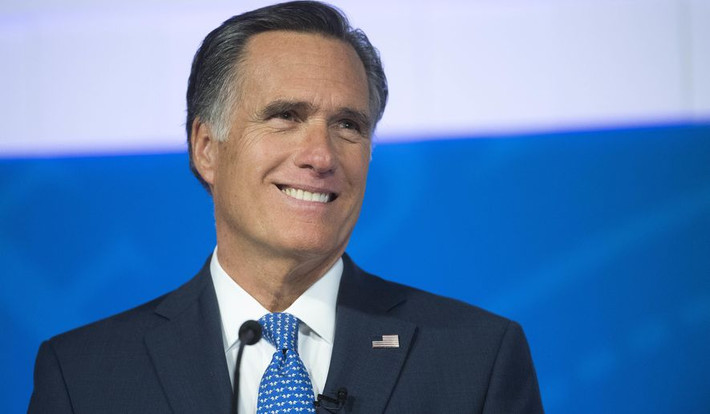 Thượng nghị sĩ Mitt Romney sinh ngày 12/3/1947 tại Detroit, Michigan, trong gia đình có 4 anh chị em. Ông là con trai của cựu Thống đốc Michigan George W. Romney. Ảnh: WT.