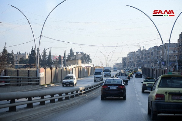 “Hiện tại, một hành lang giao thông ở Syria là đường cao tốc M5 - nối liền Aleppo ở phía bắc với các thành phố miền nam Syria (Hama, Homs và Damascus) đã được giải phóng khỏi tay khủng bố” – tuyên bố trên cho biết.