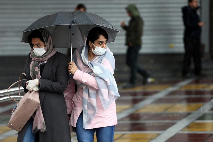 Dịch COVID-19 đang bùng phát mạnh tại Iran, đặc biệt là tại thành phố Qom. Trước tình hình hiện nay, giới chức nước này đã quyết định đóng cửa tất cả trường học, kêu gọi đình chỉ các buổi sinh hoạt tôn giáo vô thời hạn trên địa bàn thành phố này.