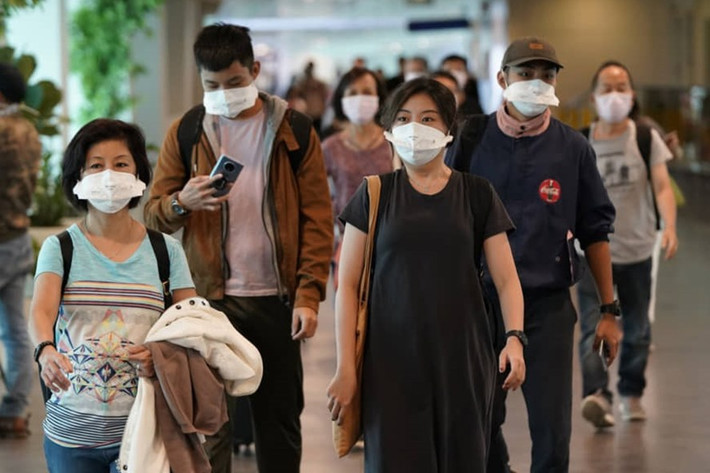 Giữa lúc dịch bệnh lây lan rộng, Chính phủ Malaysia đã phải lên tiếng nhằm trấn an dư luận trước tin đồn về việc virus corona có thể khiến người bệnh biến thành xác sống. Ảnh: AP.