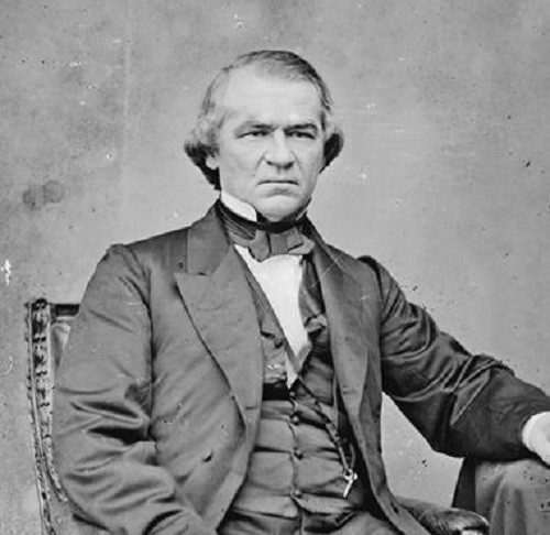 Tổng thống đầu tiên trong lịch sử Mỹ bị luận tội là ông Andrew Johnson của Đảng Dân chủ. Ông Johnson bị cáo buộc lạm quyền, vi phạm pháp luật khi sa thải Bộ trưởng Chiến tranh khi đó là Edwin Stanton. Ảnh: ABT.