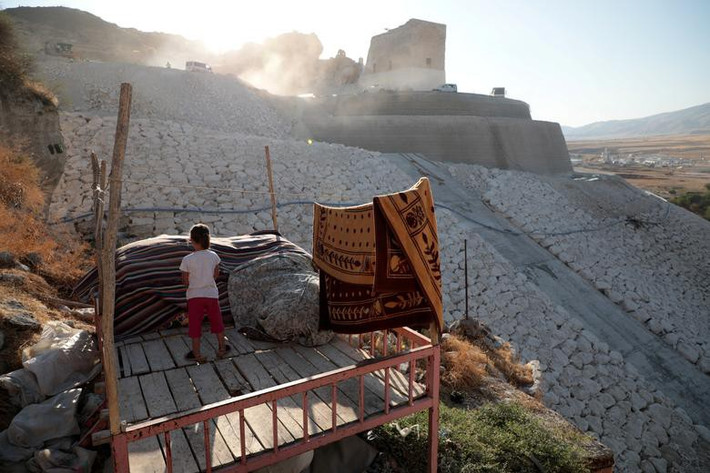 Thị trấn lâu đời Hasankeyf sắp bị phá bỏ khiến không ít người dân sinh sống tại đây tiếc nuối.