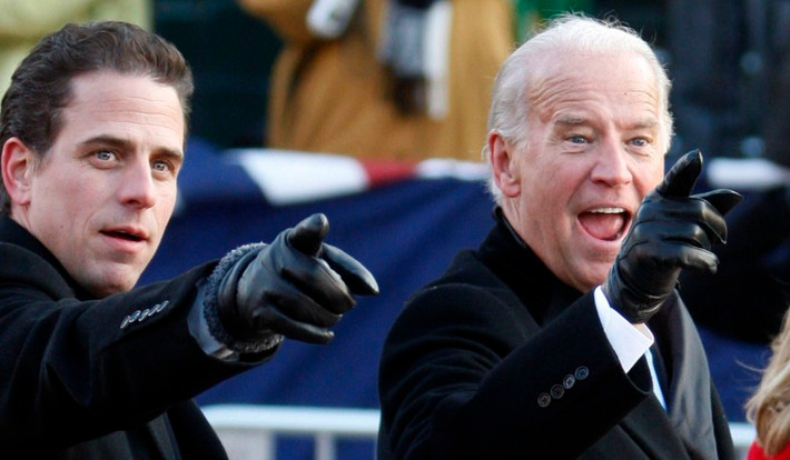Năm 1991, Hunter Biden tốt nghiệp trường Đại học Georgetown với tấm bằng cử nhân Lịch sử. Sau này, ông tiếp tục theo học tại trường Luật Yale và tốt nghiệp vào năm 1996. Ảnh: NR.