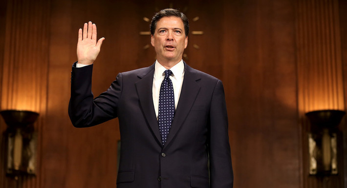 Cựu Giám đốc FBI khẳng định sẽ không bao giờ ra tranh cử tổng thống. Tuy nhiên, ông sẵn sàng hỗ trợ công khai cho các ứng viên Đảng Dân chủ trong chiến dịch chạy đua vào Nhà Trắng năm 2020. Ảnh: Politico.