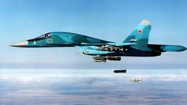 Trong diễn biến khác trên chiến trường Syria, ngày 6/10, Không quân Nga và Syria đã tiến hành đợt tấn công chiến lược nhằm vào hai căn cứ của phiến quân Hurras Al-Deen tại Idlib, khiến nhiều tay súng bỏ mạng. Ảnh: AMN.
