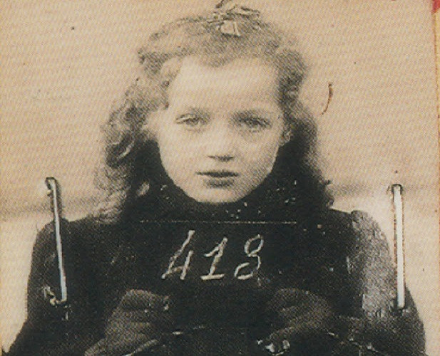 Anny-Yolande Horowitz là một trong những người Do Thái trong Thế chiến II có số phận bi thảm. Năm 1942, khi mới 9 tuổi, cô bé Horowitz đã bị giết hại trong trại tập trung Auschwitz do Đức Quốc xã dựng lên tại vùng lãnh thổ Ba Lan bị nước này thôn tính trong thời kỳ Chiến tranh Thế giới Thứ hai.