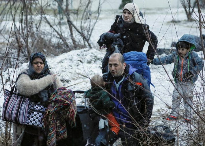 Những di dân được cho là đến từ Syria đã tới được biên giới Mỹ-Canada ngày 2/3.