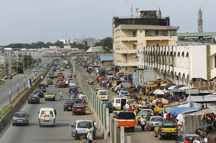 Guinea, quốc gia ở Tây Phi, cũng là một đất nước nghèo khó với GDP đầu người là 1.271 USD.