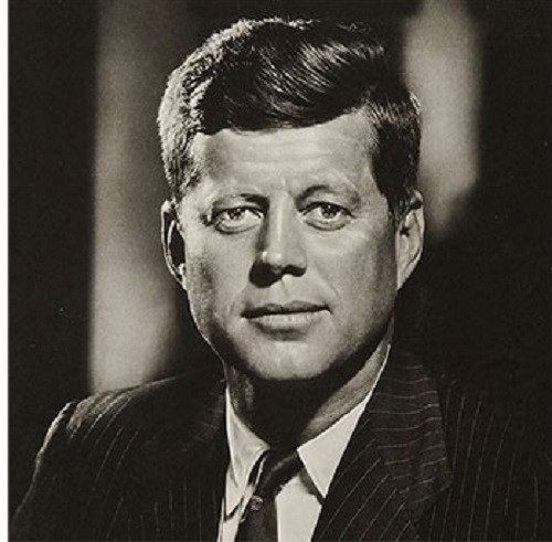 Thêm một bí mật mà Mỹ muốn che giấu: Bộ não của cựu Tổng thống Mỹ John F. Kennedy đã bị đánh cắp trước khi quá trình khám nghiệm tử thi diễn ra.