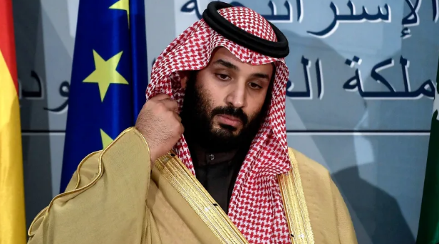 Sau khi công bố kết quả điều tra sơ bộ vào năm ngoái, Cơ quan công tố Saudi Arabia thông báo nước này đã bắt giữ 21 người liên quan vụ sát hại nhà báo Khashoggi, nhưng "loại" Thái tử Salman ra khỏi diện tình nghi. Ảnh: The Onion.