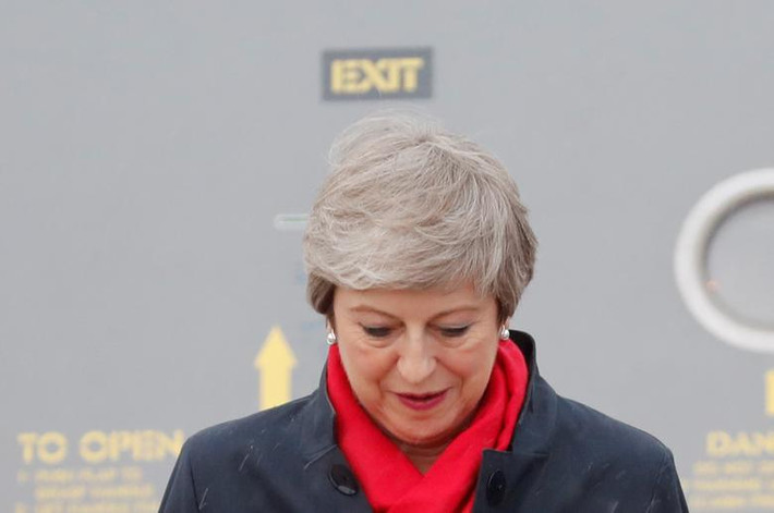 Thủ tướng Anh Theresa May đến Osaka ngày 27/6.