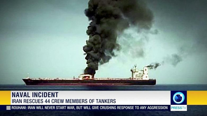 Con tàu thứ hai Kokuka Courageous gắn cờ Panama bị tấn công khi đang trên đường vận chuyển methanol từ Ả-rập Xê-út đi Singapore. Tàu Kokuka Courageous do Công ty Kokuka Sangyo có trụ sở tại Tokyo (Nhật Bản) vận hành. Ảnh: Reuters.