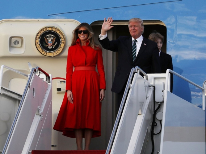 Tài sản của ông Trump cũng bao gồm một số tòa nhà. 3 ngôi nhà của ông ở khu nghỉ dưỡng Mar-a-Lago tại Florida có giá trị là 36 triệu USD.