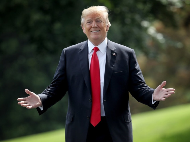 Forbes hiện ước tính tổng tài sản của Tổng thống Trump là 3,1 tỷ USD, giảm 400 triệu USD kể từ khi ông nhậm chức Tổng thống hồi tháng 1/2017.