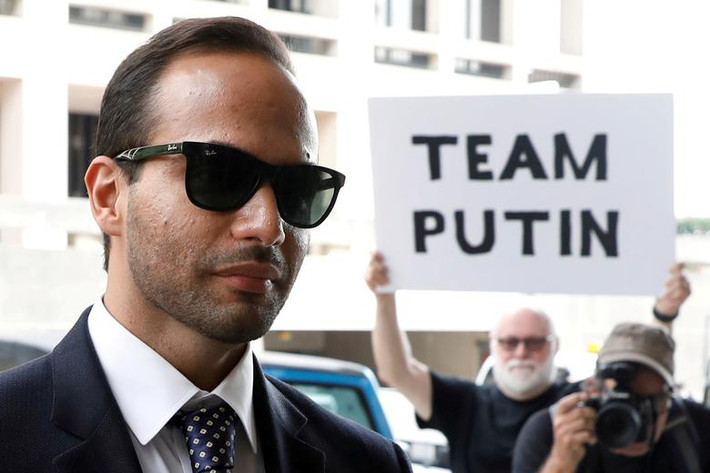 Tháng 9/2018, ông George Papadopoulos bị kết án 14 ngày tù vì tội khai man với các nhà điều tra về việc liên hệ với Nga trước bầu cử tổng thống năm 2016. Ảnh: Reuters.