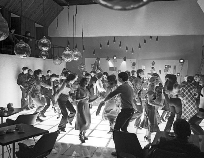 Đây cũng là thời kỳ "văn hóa" disco bùng nổ ở Liên bang Xô viết.