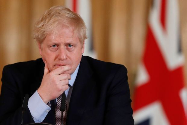 Một nghị sĩ nói rằng ông Johnson rất lo lắng về việc nuôi dạy 6 đứa con của mình và đang cho con trai út Wilfred theo học tại trường Eton, nơi có học phí lên tới 42.500 bảng/năm (55.200 USD). Ảnh: WSJ.