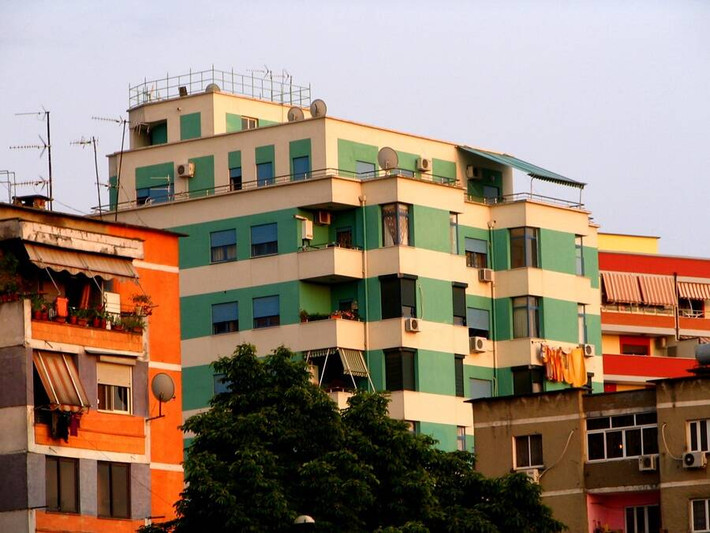 Tirana là thủ đô và thành phố lớn nhất của Albania cũng như trung tâm văn hóa, kinh tế và chính trị của đất nước.