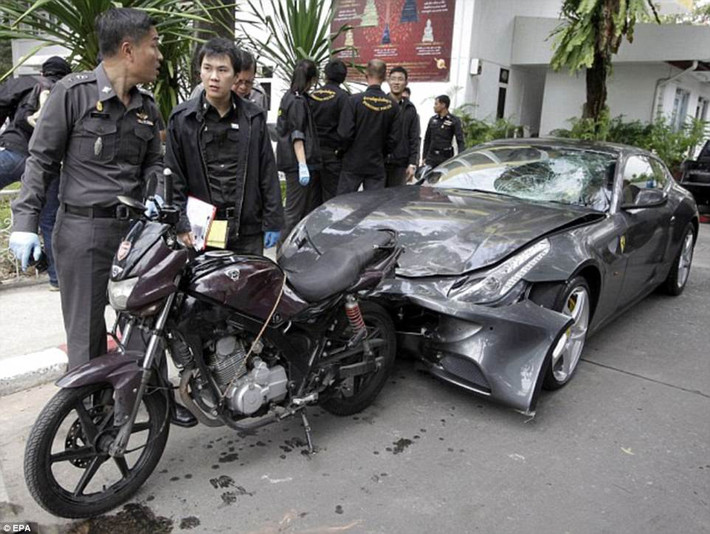 Trước đó, Bộ trưởng Tư pháp Thái Lan đã công bố truy tố Vorayuth Yoovidhya vì sử dụng ma túy và lái xe khinh suất gây chết người hồi năm 2012. Ảnh: EPA.