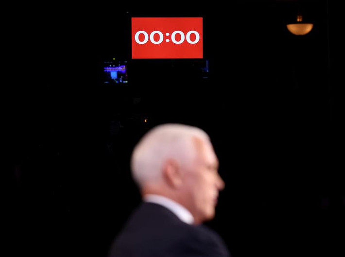 Cuộc tranh luận giữa ông Pence và bà Harris kết thúc sau 90 phút. Tổng cộng thời lượng nói của hai người gần bằng nhau, trong đó ông Pence là 36 phút 27 giây còn bà Harris nói 36 phút 24 giây.