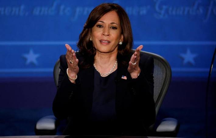 Trong khi đó, nhà phân tích tranh luận Alan Schroeder của tờ Al Jazeera nhận định bà Harris đã bắt đầu bằng một loạt phê bình chi tiết và mạnh mẽ về chính quyền ông Trump, sau đó xoay quanh cách chính quyền ông Biden sẽ làm tốt hơn.