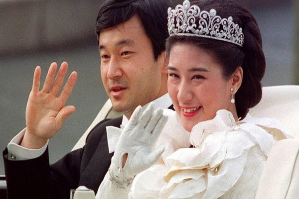 Ngày 1/5/2019, Thái tử Naruhito chính thức bước lên ngôi vị Thiên hoàng Nhật Bản và vợ ông, bà Masako, trở thành hoàng hậu thứ hai của Nhật Bản có xuất thân thường dân. Ảnh: MM.
