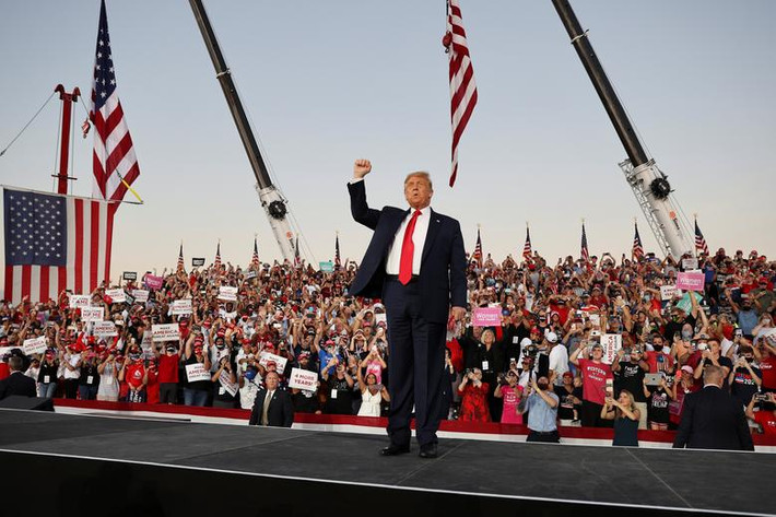 Sau Florida, Tổng thống Trump cùng ê kíp của ông sẽ lần lượt tới các bang Pennsylvania, Iowa và North Carolina trong các ngày tiếp theo.