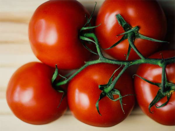 Ngoài ra, loại quả này còn chứa zeaxanthin và lutein, giúp bảo vệ mắt trước ánh sáng xanh từ những thiết bị điện tử như điện thoại thông minh. Ảnh: BS.