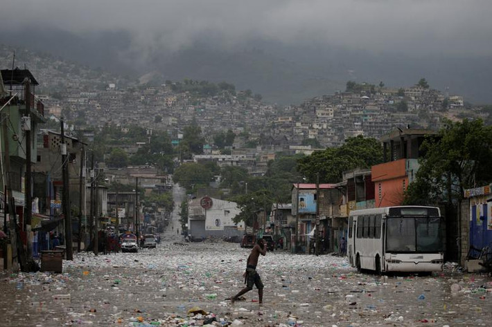 Trong đó, thiệt hại nặng nề nhất do bão Laura gây ra được ghi nhận ở Haiti, với 9 người thiệt mạng vào cuối tuần qua.