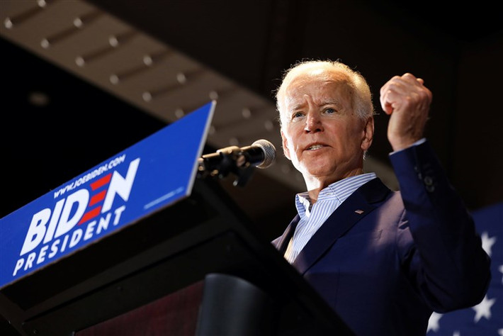 Năm 1968, Joe Biden làm việc tại một công ty luật của William Prickett, một thành viên của Đảng Cộng hòa, ở Wilmington. Ảnh: NBC News.
