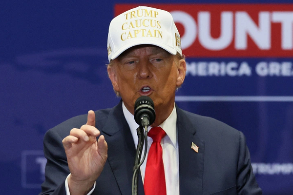Vào ngày 14/1/2024, trong buổi vận động tranh cử tại bang Iowa, ông Trump nói trong thời gian ông làm tổng thống trước đây, nước Mỹ đã an toàn trước các nguy cơ đến từ Triều Tiên. Ảnh: Reuters.