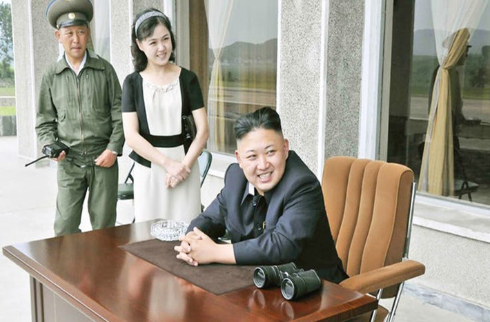 Theo Richest, Đệ nhất phu nhân Triều Tiên Ri Sol-ju sẽ phải sinh con cho tới khi có con trai.