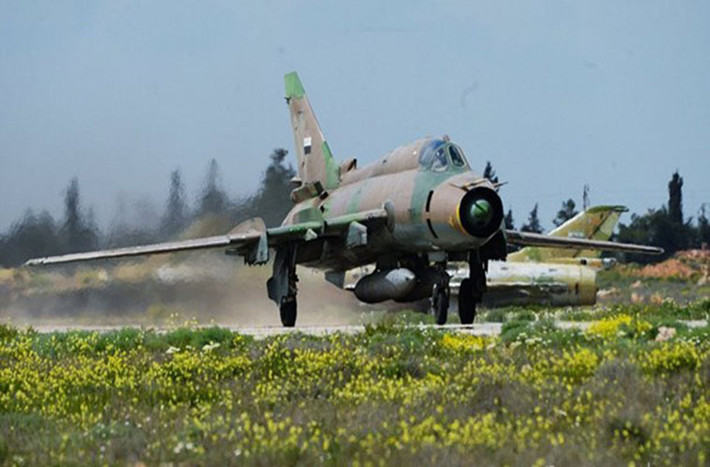 Trong khi đó, ngày 2/4, Không quân Syria đã trút “mưa bom” xuống các căn cứ của khủng bố tại vùng núi Đông Qalamoun ở phía bắc thủ đô Damacus nhằm mở đường cho cuộc tấn công trên bộ trong khu vực này. Ảnh: FNA.