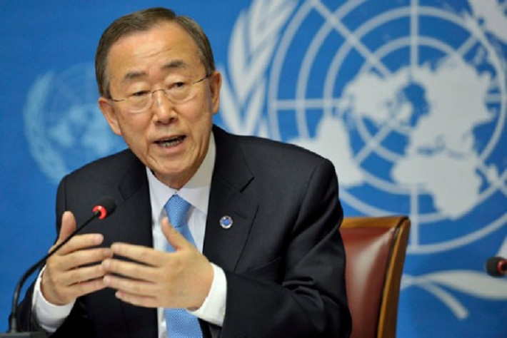 Khi các quốc gia đón Tết Nhâm Thìn 2012, ông Ban Ki Moon đã gửi lời chúc mừng năm mới cũng như thông điệp ý nghĩa đến người dân đón Tết Nguyên đán. “Chúc mừng năm mới! Đặc biệt, năm rồng truyền cho chúng ta sức sống và tinh thần để làm nên sự thay đổi, chống lại sự nghèo đói, thúc đẩy hòa bình và nhìn về phía trước để xây dựng tương lai tốt đẹp”. Ảnh: unicpretoria.