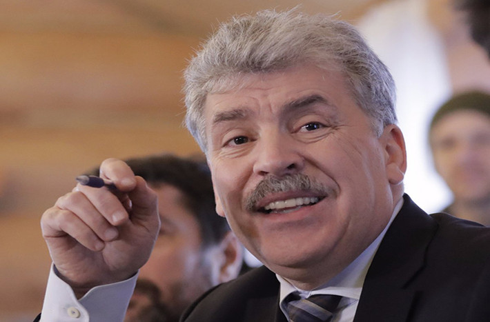 3. Ông Pavel Grudinin, 57 tuổi, là ứng cử viên đại diện cho Đảng Cộng sản Liên bang Nga tham gia tranh cử tổng thống. Ảnh: Reuters.