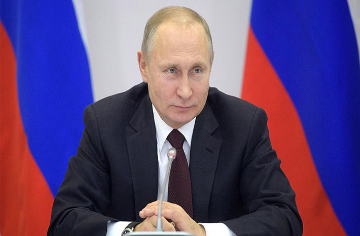 Ông Putin giữ cương vị Tổng thống Nga trong giai đoạn 2000-2008 và từ năm 2012 đến nay. Trong khoảng thời gian 2008-2012, ông giữ chức Thủ tướng Nga. Ảnh: The Moscow Times.