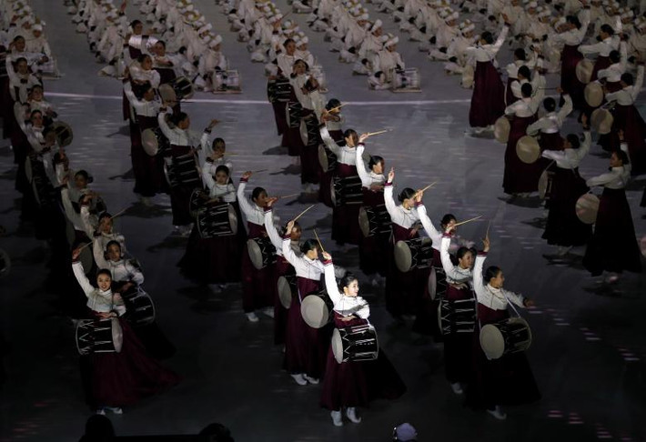 Một màn biểu diễn trong lễ khai mạc Thế vận hội Mùa đông 2018.