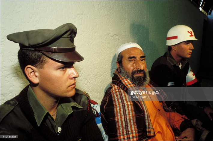 Năm 1989, Ahmed Yassin bị Israel bắt giam và kết án tù chung thân. Tuy nhiên, ông được phóng thích khỏi nhà tù Israel vào năm 1997. Ảnh: Getty.