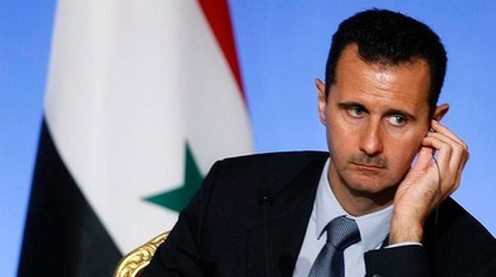 Năm 1988, Bashar al-Assad tốt nghiệp trường y và làm việc trong vai trò một bác sĩ quân y tại bệnh viện quân sự lớn nhất đất nước, Tishrin, ở ngoại ô thủ đô Damascus. Bốn năm sau, ông đến Anh để được đào tạo sau đại học chuyên ngành nhãn khoa của Bệnh viện Western Eye. Ảnh: Reuters.