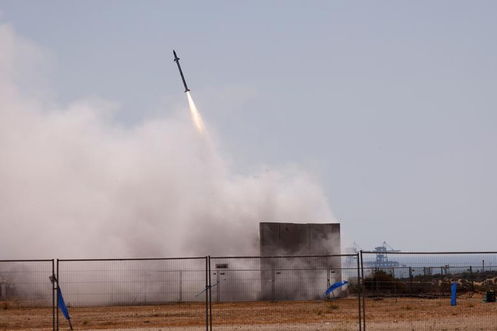 Trong một tuần qua, các nhóm dân quân ở Gaza đã phóng khoảng 3.000 quả rocket vào lãnh thổ Israel, tương đương 428,5 quả/ngày.