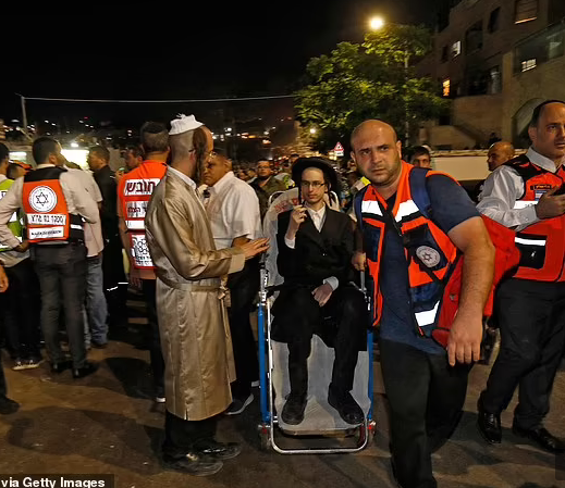 Những người bị thương trong vụ tai nạn đã được đưa tới các bệnh viện tại Jerusalem. Ảnh: Daily Mail.