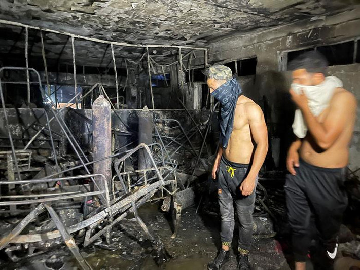 Vụ cháy ở bệnh viện Ibn Khatib tại Baghdad, Iraq, ngày 24/4 đã khiến ít nhất 82 người thiệt mạng và 110 người bị thương. Nguyên nhân vụ hỏa hoạn ban đầu được xác định là do nổ bình oxy.