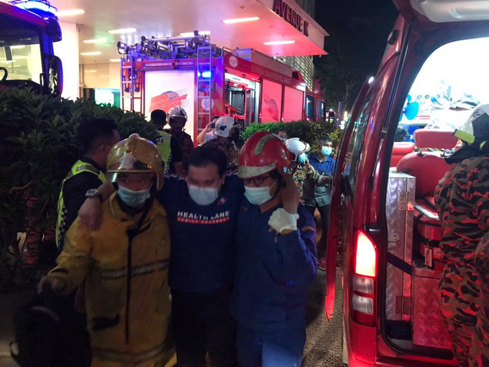 Được biết, hai đoàn tàu trên do công ty Prasarana Malaysia Berhad vận hành. Ảnh: Twitter.