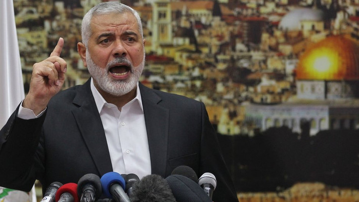 Ông tốt nghiệp cùng thời gian phong trào kháng chiến chống Israel lần thứ nhất (Intifada) của người Palestine bắt đầu ở Dải Gaza. Ảnh: BBC.