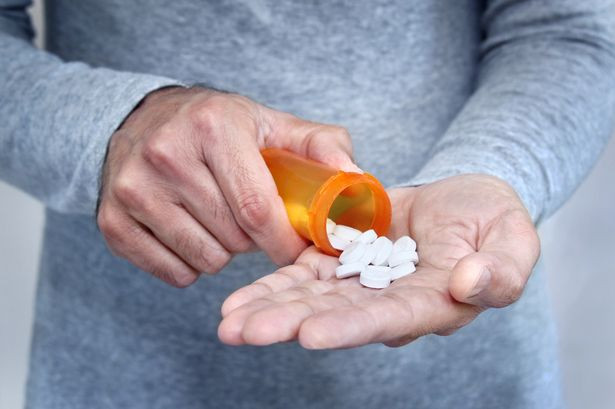 Sử dụng thuốc: Một số loại thuốc, ngay cả khi nó được kê đơn, có thể khiến bạn luôn cảm thấy mệt mỏi. Ảnh: Getty.