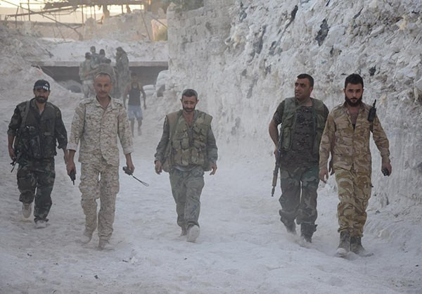 Hãng Fars (Iran) đưa tin, quân đội Syria đã giành quyền kiểm soát thêm nhiều khu vực ở Đông Ghouta sau các cuộc giao tranh với nhóm khủng bố Mặt trận al-Nusra ở vùng Ayn Tarma, thủ đô Damascus. Ảnh: FNA.