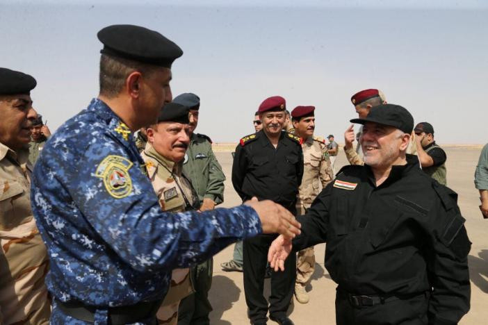 Thủ tướng Iraq Haider al-Abadi tại Mosul ngày 9/7. (Nguồn ảnh: Reuters)